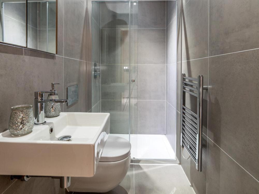 Central Tower Bridge Apartment Λονδίνο Δωμάτιο φωτογραφία